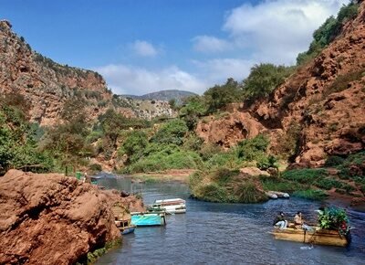 Marrakech excursions to Ouzoud water falls Riad ITTO